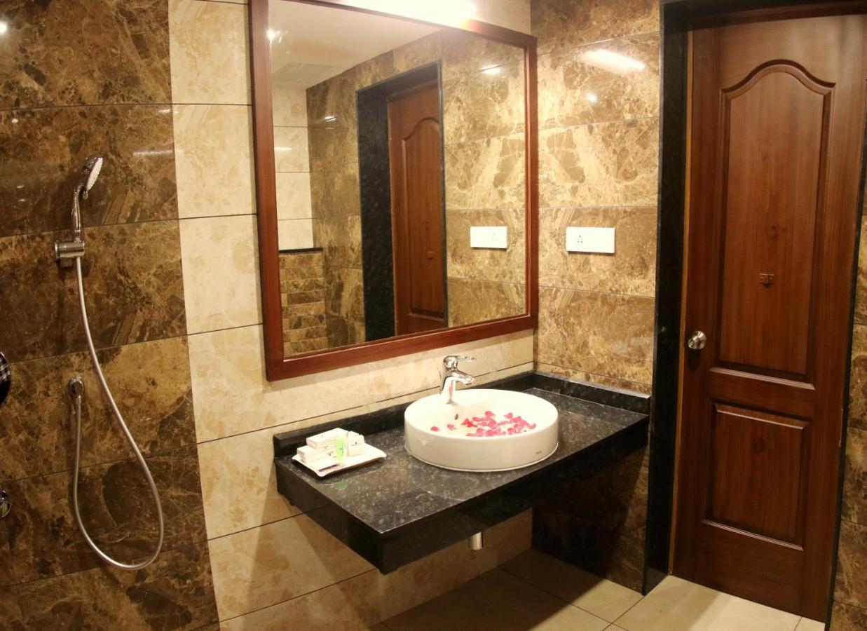 Bhasuri Guruvayoor Hotel Guruvayur