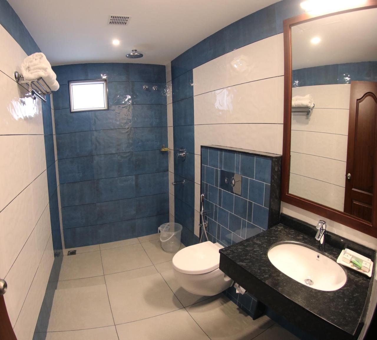 Bhasuri Guruvayoor Hotel Guruvayur